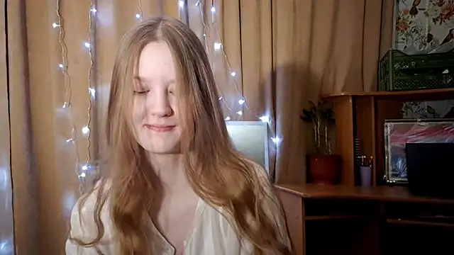 Snapshot of TaliaBerks chatting on February 5, 1:38 pm TaliaBerks online show from February 5, 1:38 pm