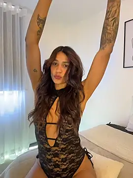 Snapshot of SofiaRivero chatting on July 24, 6:28 pm SofiaRivero online show from July 24, 6:28 pm