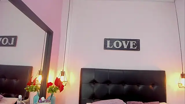 RousMature online show from April 13, 8:03 pm