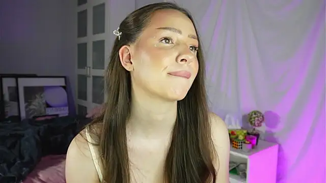 Snapshot of Murmella chatting on February 9, 1:26 pm Murmella online show from February 9, 1:26 pm