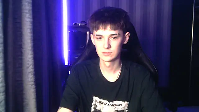 Snapshot of Sweet_Dude chatting on February 28, 9:05 pm Sweet Dude online show from February 28, 9:05 pm