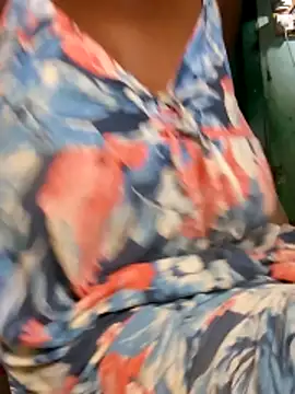 Snapshot of Sugar-berryy chatting on February 1, 4:16 pm Sugar-berryy online show from February 1, 4:16 pm