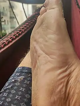 Snapshot of Gordinho_dos_pes chatting on February 26, 1:54 pm Gordinho dos pes online show from February 26, 1:54 pm