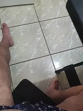 Snapshot of Gordinho_dos_pes chatting on February 28, 2:40 pm Gordinho dos pes online show from February 28, 2:40 pm