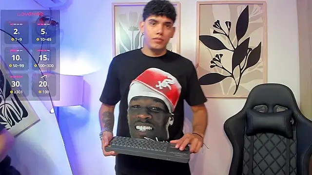 justin payn14 online show from March 27, 7:13 pm