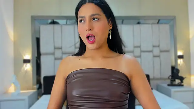 ValeryCooper18 online show from February 16, 6:48 pm