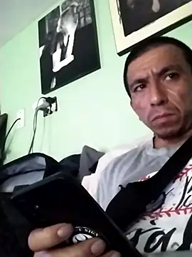 bigbooietx online show from February 17, 7:42 pm