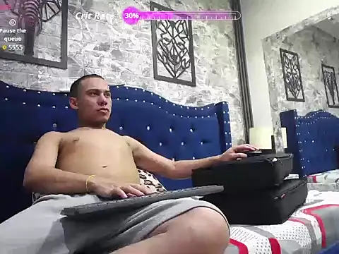 fuck boy17 online show from February 12, 3:01 am