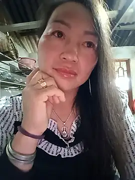 Snapshot of baby_112233 chatting on February 28, 9:54 am baby 112233 online show from February 28, 9:54 am