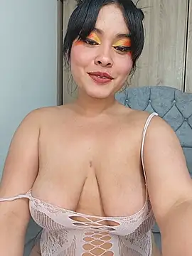 zoe love18 online show from July 12, 3:41 am