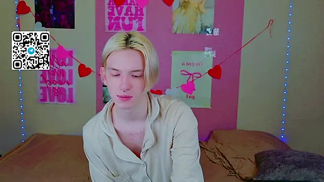 Snapshot of Ron_Vilss chatting on February 24, 4:32 am Ron Vilss online show from February 24, 4:32 am