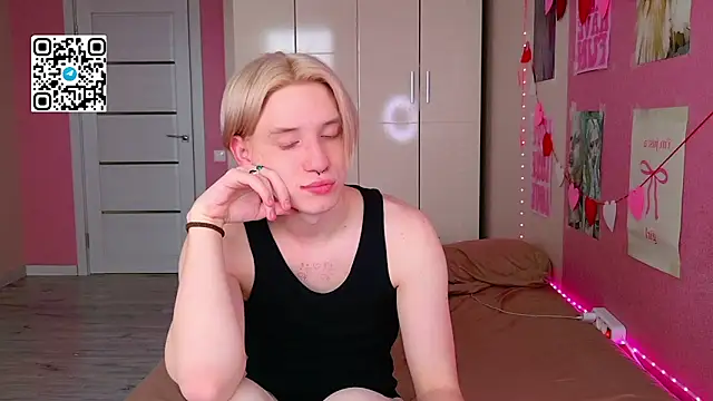 Ron Vilss online show from April 13, 4:29 am