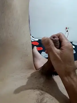 elvergon8721 online show from April 1, 6:36 am