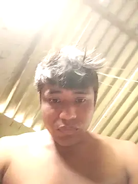 Leoh28 online show from April 18, 5:17 pm