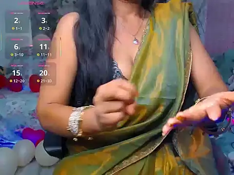 ELIZA 01 online show from April 13, 4:40 am