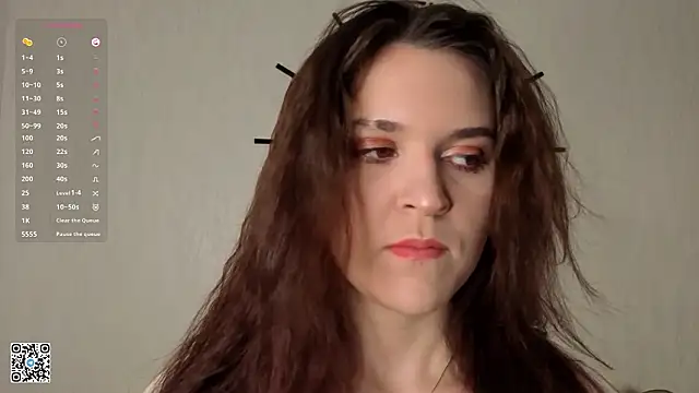 Snapshot of DelindaToste chatting on February 11, 6:13 pm DelindaToste online show from February 11, 6:13 pm