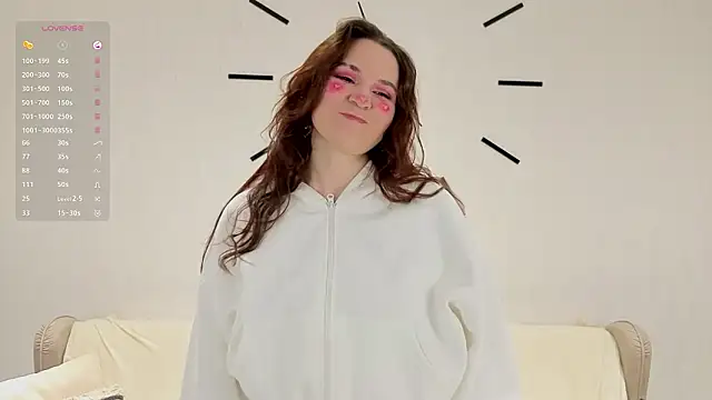 Snapshot of DelindaToste chatting on February 13, 6:15 pm DelindaToste online show from February 13, 6:15 pm