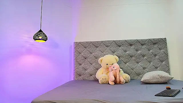 Samanta-Rose online show from February 27, 3:28 am