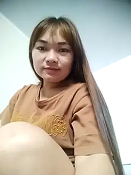 cute-hiphop online show from June 18, 3:16 pm