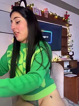 Snapshot of Natasha-Naughty- chatting on February 17, 1:40 pm Natasha-Naughty- online show from February 17, 1:40 pm