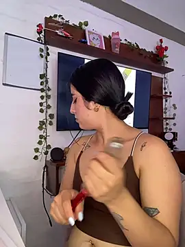 Snapshot of Natasha-Naughty- chatting on February 20, 2:17 pm Natasha-Naughty- online show from February 20, 2:17 pm