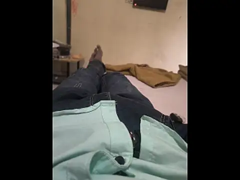 Snapshot of hotboy_pune1 chatting on February 16, 5:25 am hotboy pune1 online show from February 16, 5:25 am