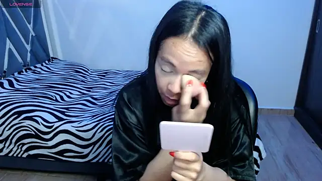 paula lopez   online show from April 14, 10:27 pm