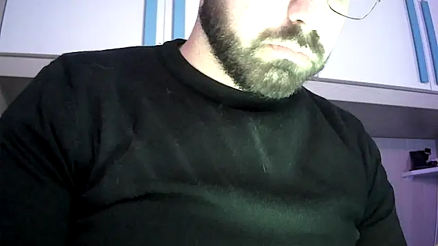 Snapshot of no-name15 chatting on February 21, 6:20 pm no-name15 online show from February 21, 6:20 pm