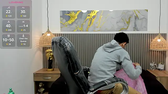 JDWhite18 online show from March 31, 4:13 am