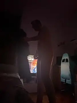 io1Elian online show from April 8, 4:34 am