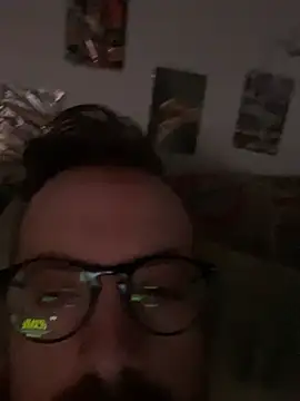 Snapshot of io1Elian chatting on July 10, 3:55 am io1Elian online show from July 10, 3:55 am