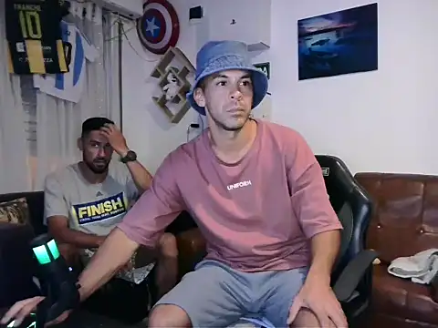 Bluntt55 online show from February 6, 11:52 pm