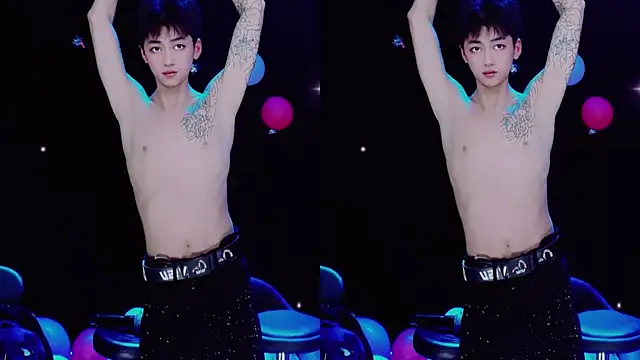 Snapshot of GAY-Sweetheart01 chatting on February 21, 12:44 am GAY-Sweetheart01 online show from February 21, 12:44 am