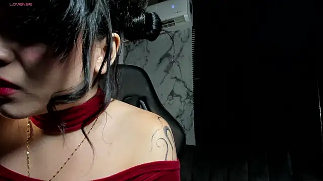 Snapshot of Angela_Kittenn chatting on June 14, 4:03 am Angela Kittenn online show from June 14, 4:03 am