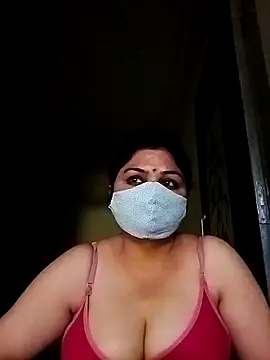 Snapshot of kumkum05 chatting on April 16, 9:43 am kumkum05 online show from April 16, 9:43 am