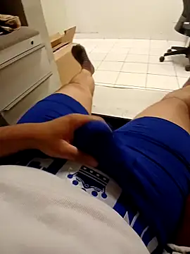 Snapshot of Taboada20 chatting on February 28, 7:26 pm Taboada20 online show from February 28, 7:26 pm