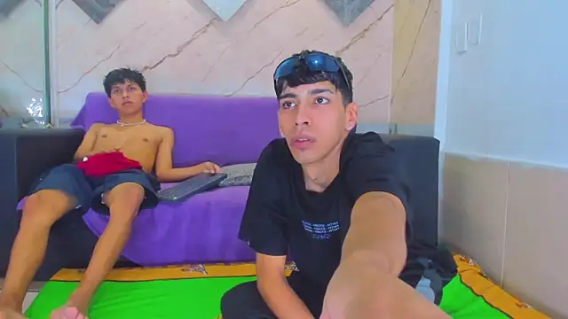 biig boy online show from February 18, 7:21 pm