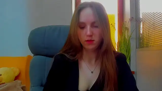 Nessi-Morris online show from February 24, 9:51 am