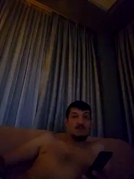 Snapshot of Tall_musty chatting on May 2, 10:48 pm Tall musty online show from May 2, 10:48 pm