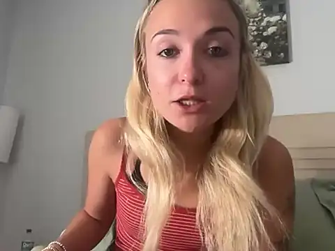 kelseyblu online show from April 8, 1:27 am