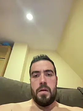 Snapshot of Ghostdick0712 chatting on February 19, 8:49 pm Ghostdick0712 online show from February 19, 8:49 pm