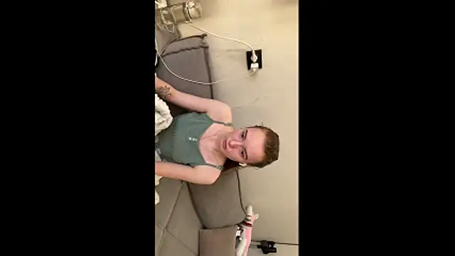 Snapshot of lunli0 chatting on February 13, 10:55 am lunli0 online show from February 13, 10:55 am