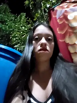 Snapshot of lachiki_plus chatting on February 24, 10:02 am lachiki plus online show from February 24, 10:02 am