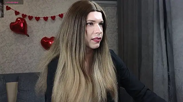 Snapshot of Anna_inHear chatting on February 24, 6:06 pm Anna inHear online show from February 24, 6:06 pm