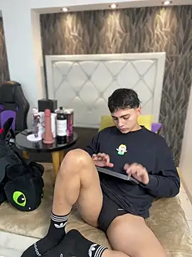 Samu Hott online show from February 23, 8:17 pm