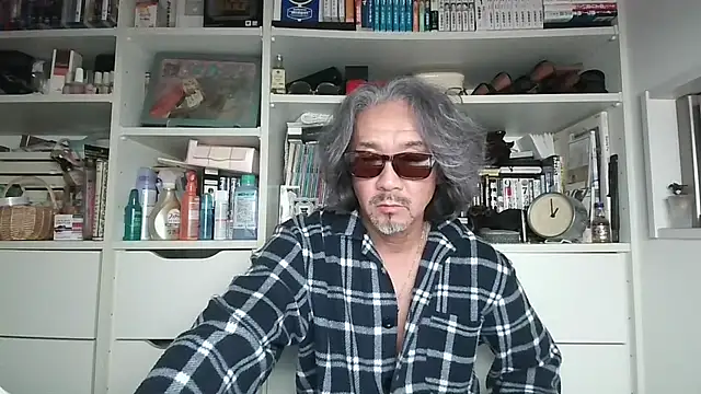 MtaS1 online show from April 5, 3:53 pm