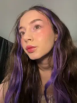 OliviaMorgan  online show from June 4, 5:57 am