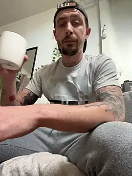 Piratee666 online show from February 27, 12:49 pm