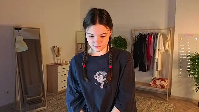 MirthaZien online show from February 11, 1:21 am