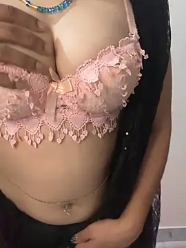 Snapshot of Hot_Bhavi_ chatting on May 31, 5:53 pm Hot Bhavi online show from May 31, 5:53 pm